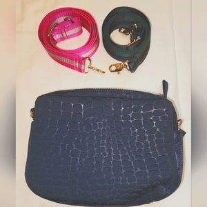 Stella & Dot Crush It Camera Bag